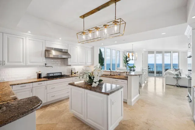 Oceans Edge at Singer Island Unit 701 photo 4