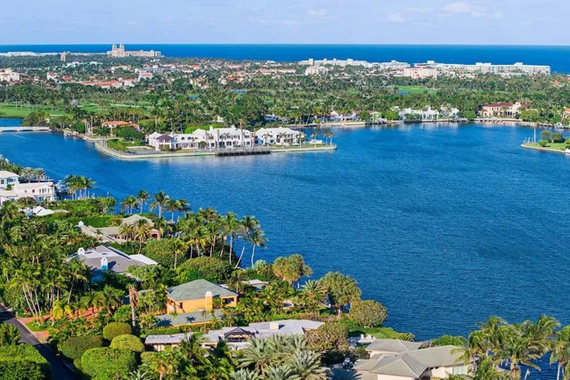 Estate Section Palm Beach Residence photo 12