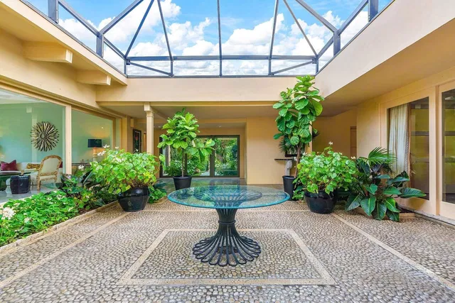 Estate Section Palm Beach Residence photo 22