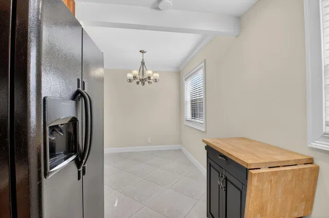  Unit 109 photo 9