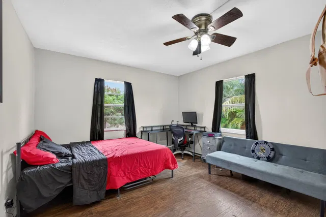  Residence photo 27