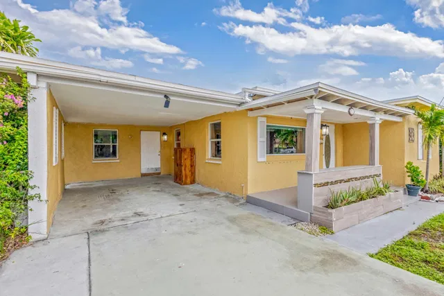  Residence photo 44