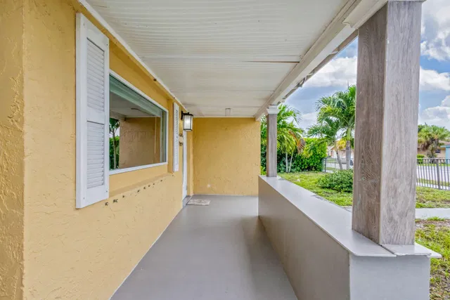  Residence photo 47