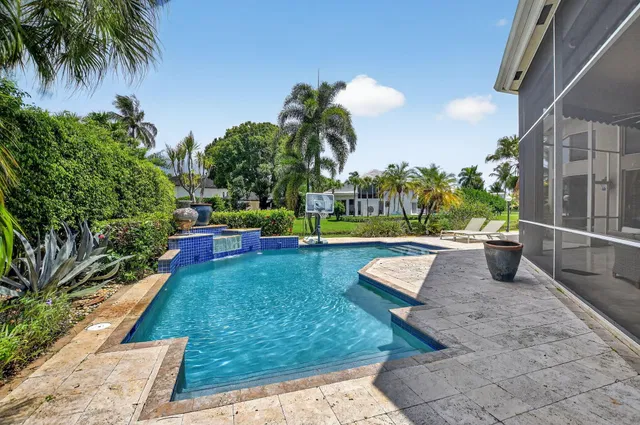 St. Andrews Country Club Residence photo 24