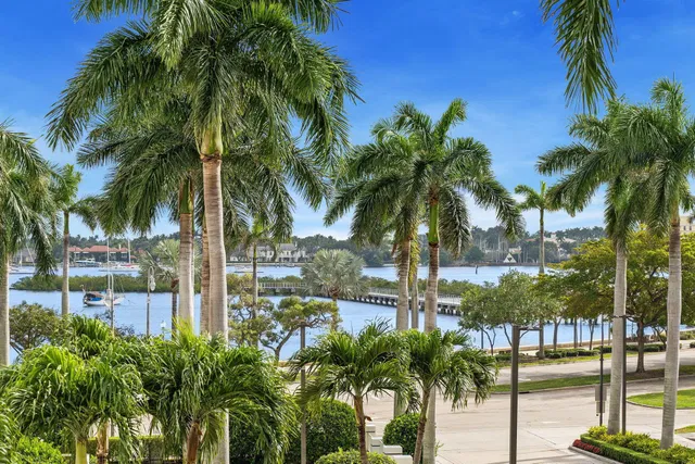 The Plaza of The Palm Beaches Unit Th3e photo 34
