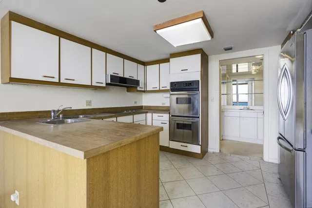The Plaza of The Palm Beaches Unit 25f photo 19
