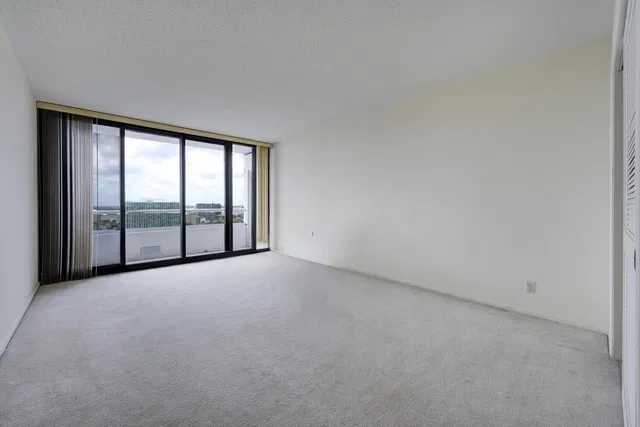 The Plaza of The Palm Beaches Unit 25f photo 34