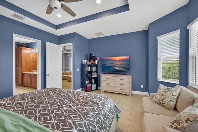 Residence photo 17