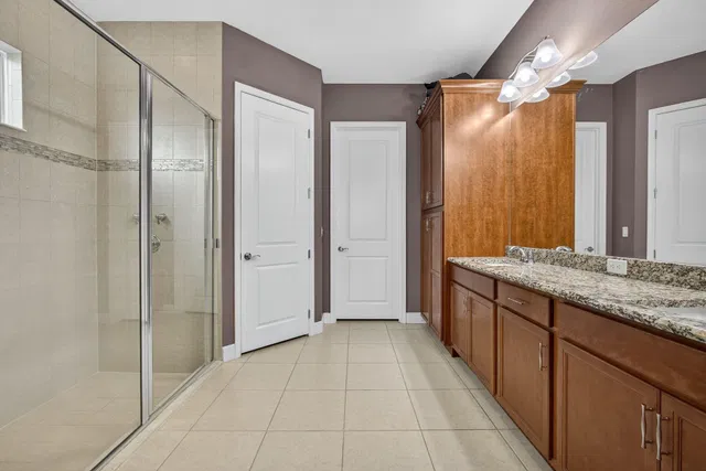 Residence photo 18