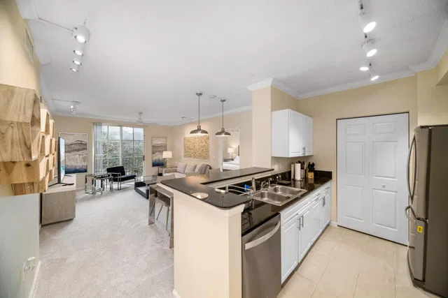 Courtyards in Cityplace Unit 301 photo 8