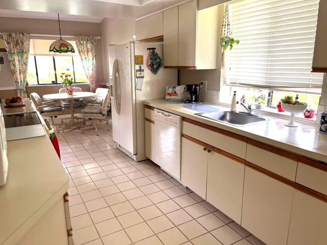 Residence photo 8