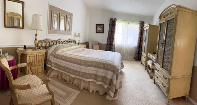 Residence photo 12