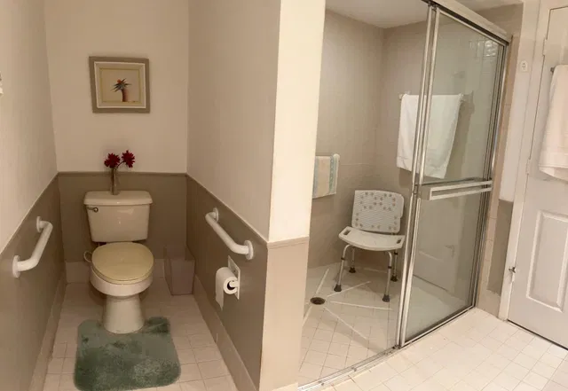Residence photo 16