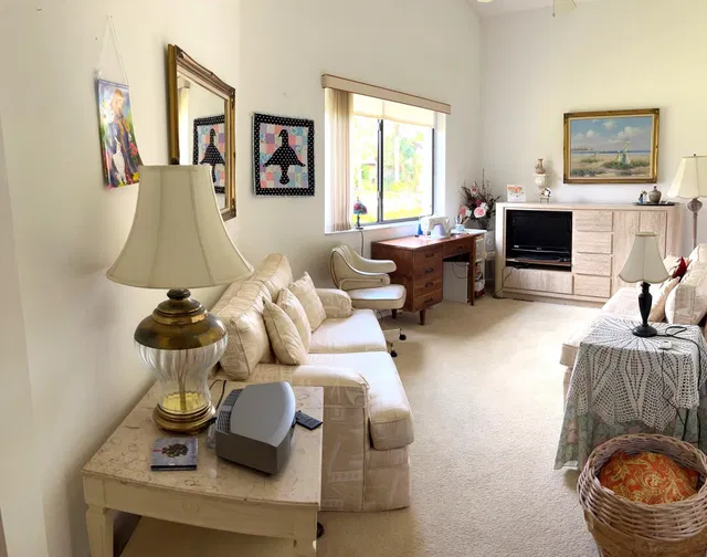 Residence photo 20