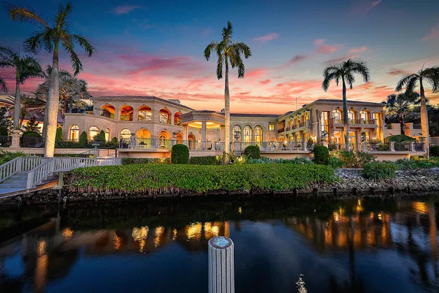 Admirals Cove Residence photo 2
