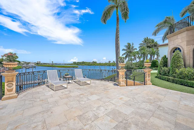 Admirals Cove Residence photo 45