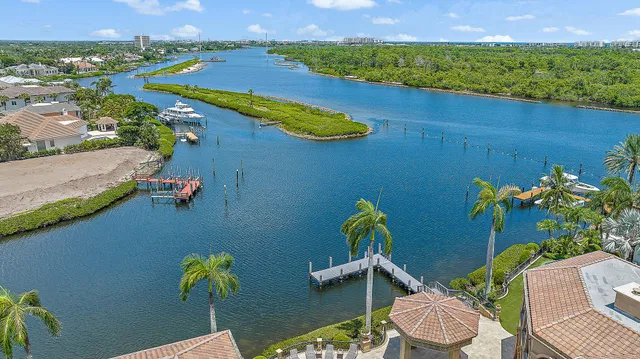 Admirals Cove Residence photo 58