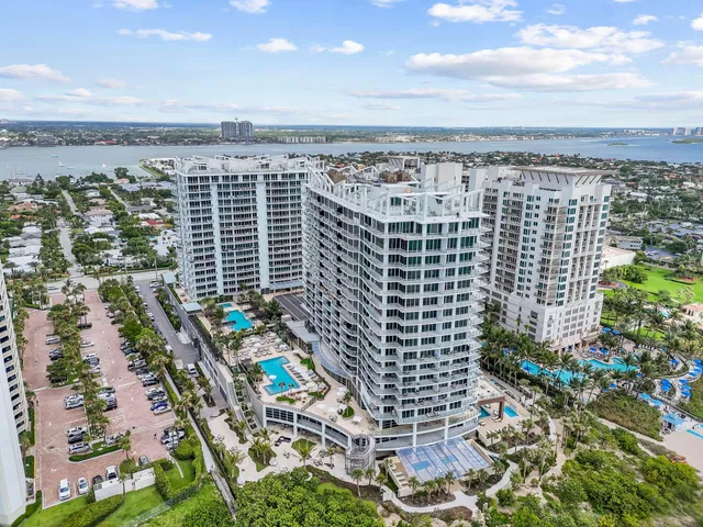 Amrit Ocean Resort & Residences Unit H1401 photo 7