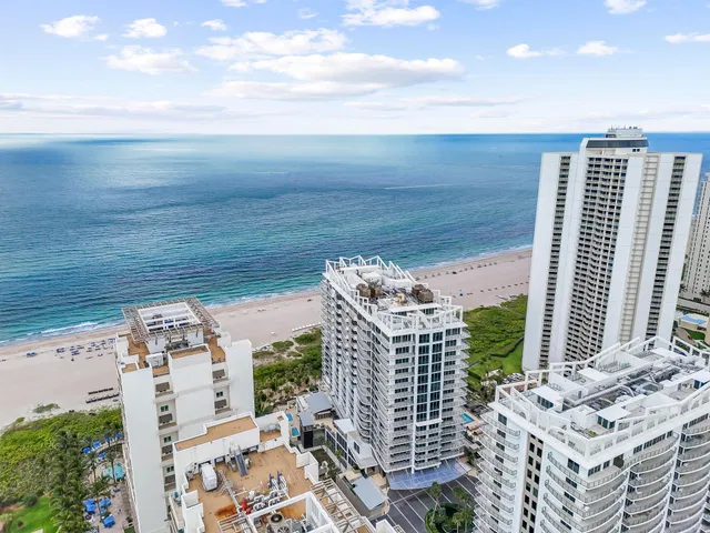Amrit Ocean Resort & Residences Unit H1401 photo 8