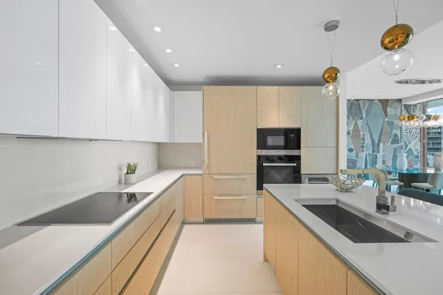 Amrit Ocean Resort & Residences Unit H1401 photo 14
