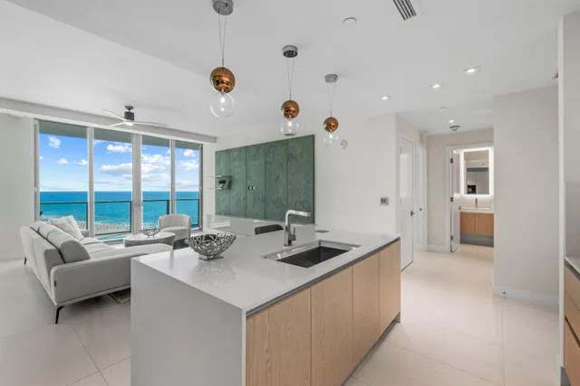 Amrit Ocean Resort & Residences Unit H1401 photo 15