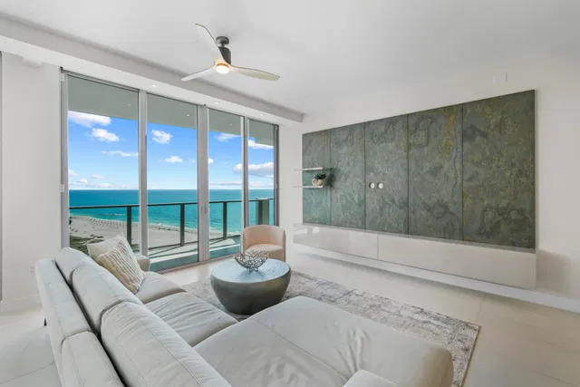 Amrit Ocean Resort & Residences Unit H1401 photo 17