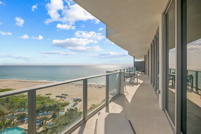 Amrit Ocean Resort & Residences Unit H1401 photo 29