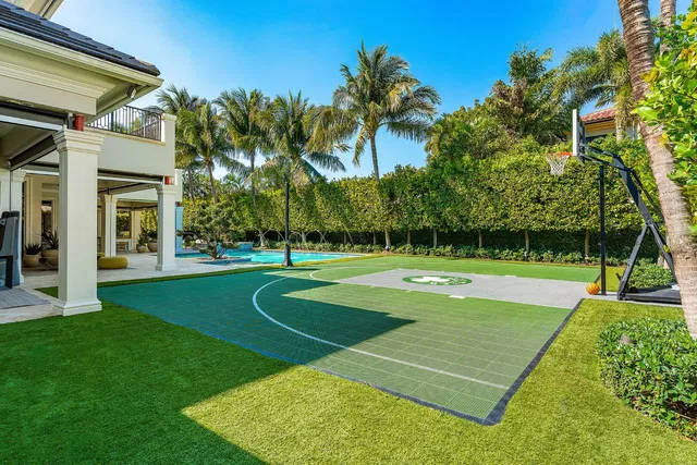 Royal Palm Yacht and Country Club Residence photo 8