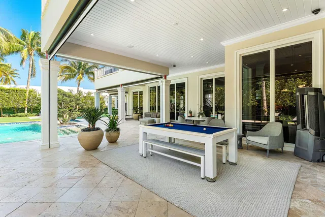 Royal Palm Yacht and Country Club Residence photo 9
