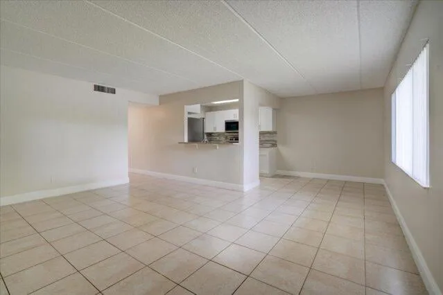 Residence photo 5