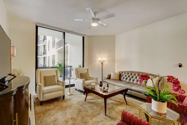 One City Plaza Unit 1119 photo 10