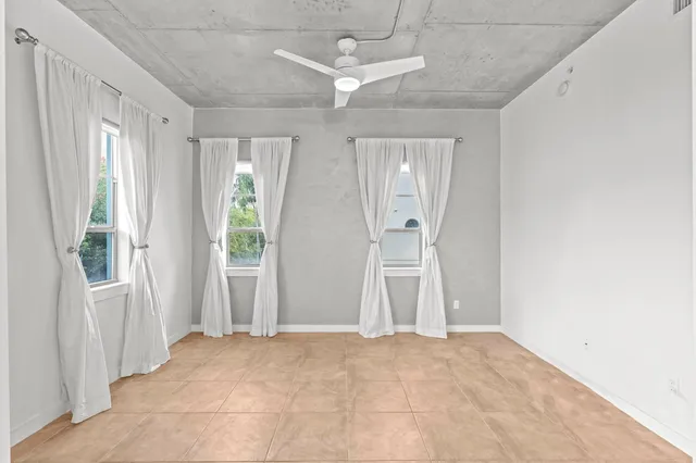 The Meridian Unit 201 photo 6