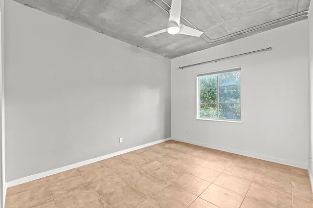 The Meridian Unit 201 photo 13