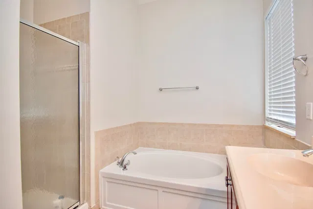 Canterbury Place Residence photo 20