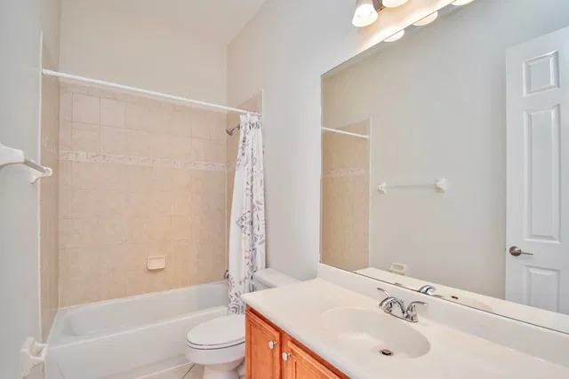 Canterbury Place Residence photo 24