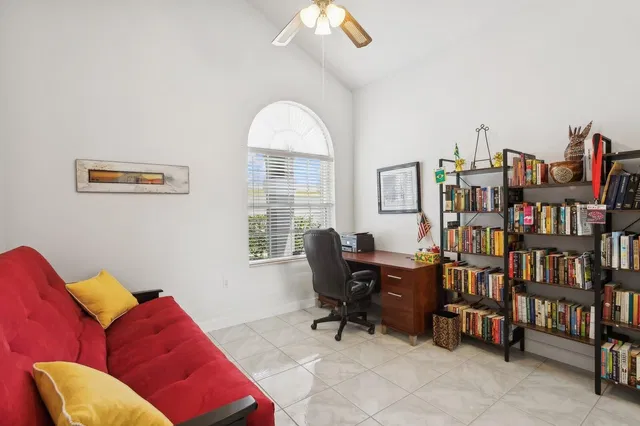 Residence photo 21