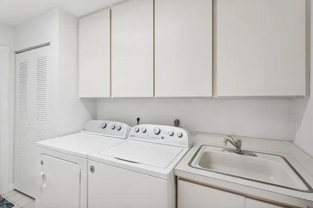 Residence photo 22