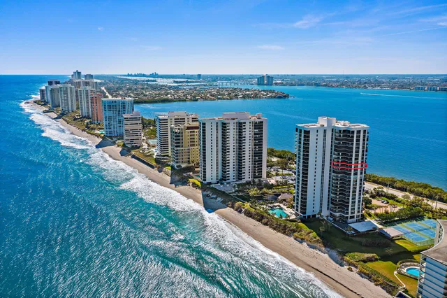 Eastpointe Singer Island Unit 16j photo 2