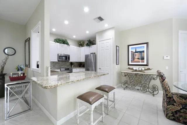 Island at Abacoa Residence photo 16