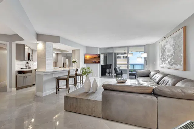 Corniche Singer Island Unit 903 photo 6