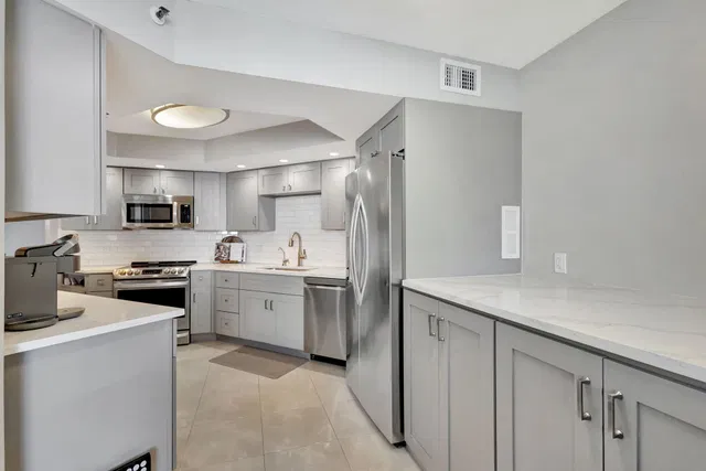 Corniche Singer Island Unit 903 photo 12
