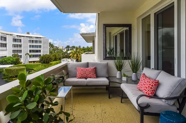 455 Worth Avenue #407
