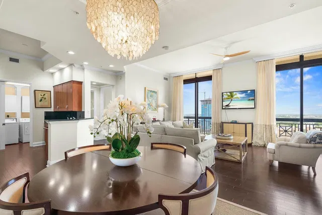 One City Plaza Unit 1602 photo 4