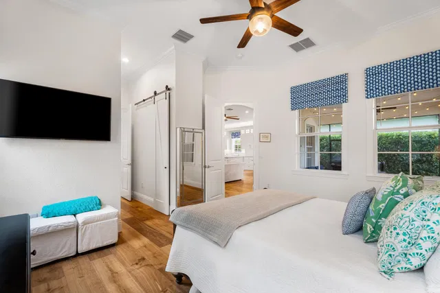 Canterbury Place Residence photo 24