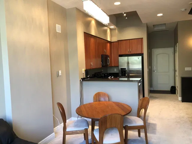 One City Plaza Unit 423 photo 5