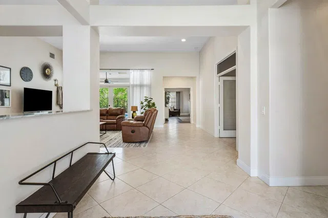 Colonnade Boca Raton Residence photo 6