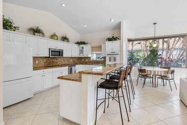Colonnade Boca Raton Residence photo 12