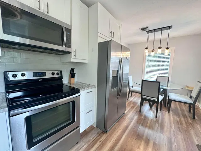 NOMAR West Palm Beach Residence photo 16