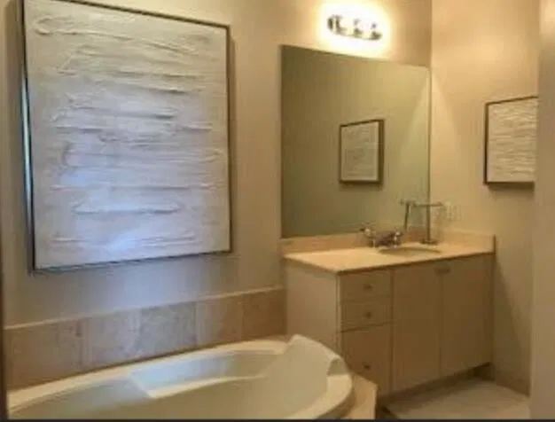 One City Plaza Unit 213 photo 8