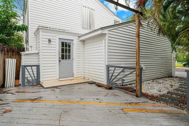 SoSo West Palm Beach Residence photo 13